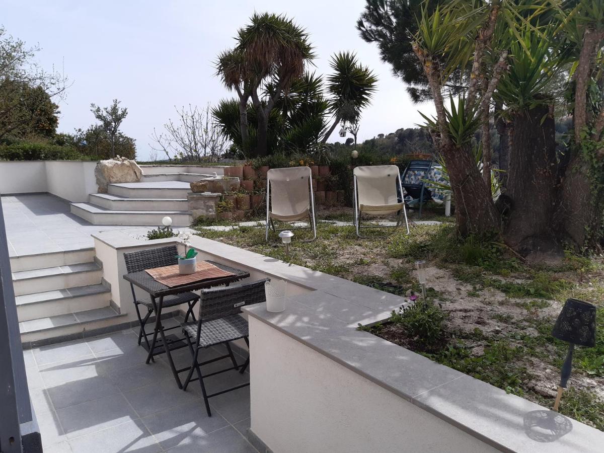 Appartement 3 Pieces Dans Villa Individuelle Falicon Zewnętrze zdjęcie