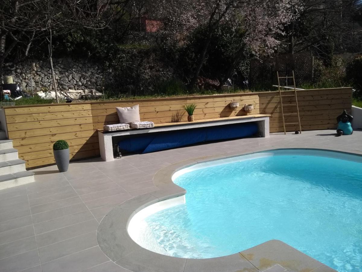 Appartement 3 Pieces Dans Villa Individuelle Falicon Zewnętrze zdjęcie