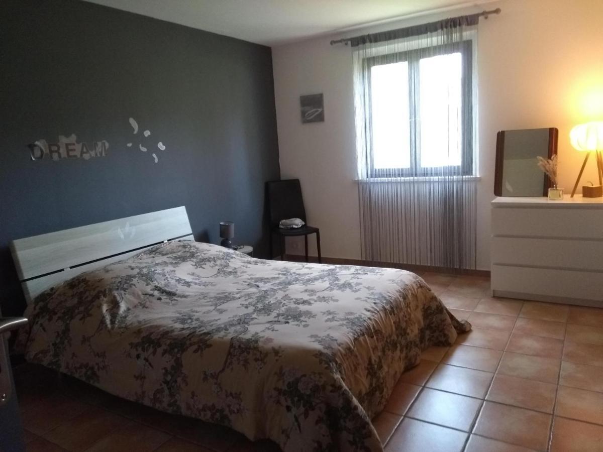 Appartement 3 Pieces Dans Villa Individuelle Falicon Zewnętrze zdjęcie